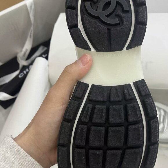Chanel casual sneakers for women - Picture 5 of 5